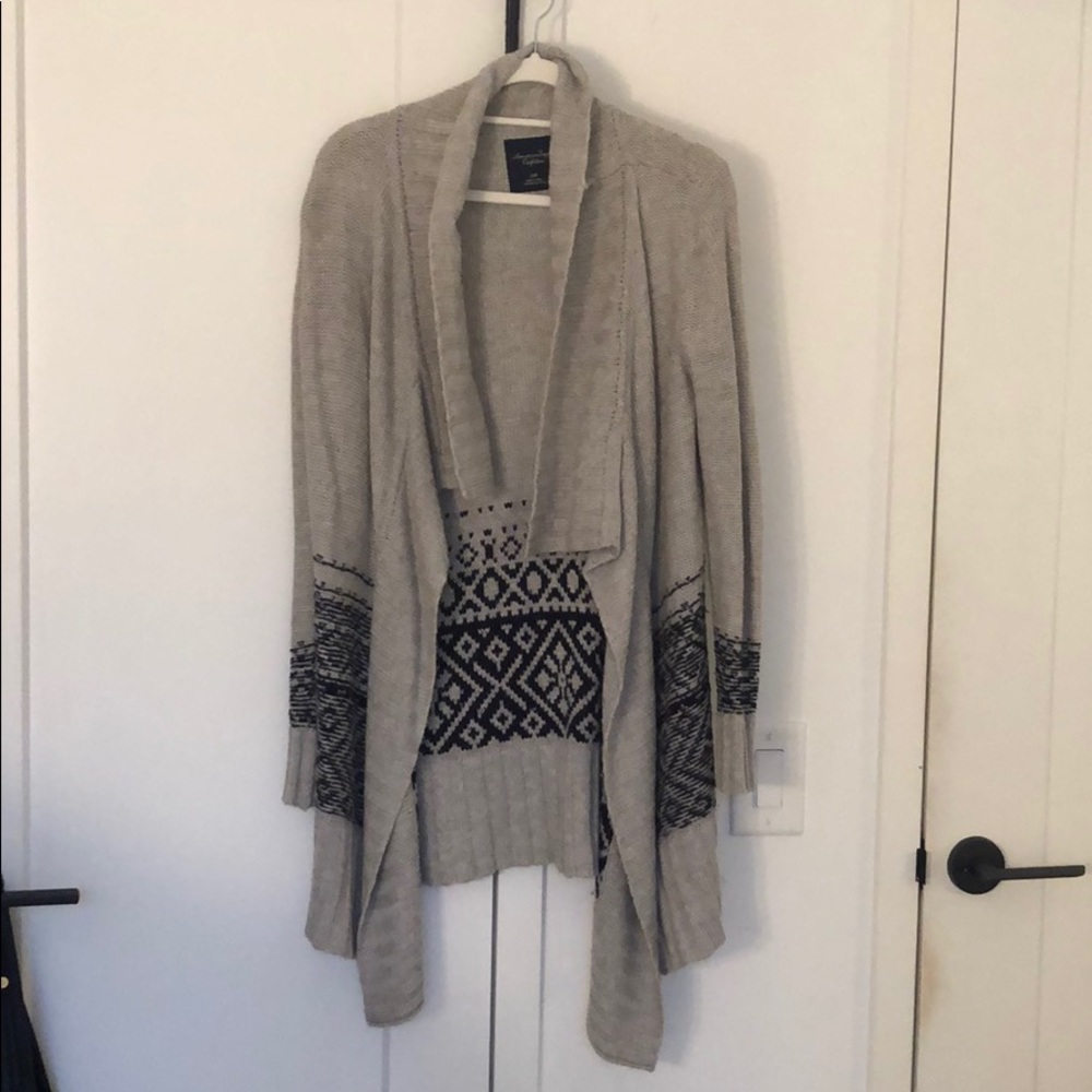 American Eagle Cardigan